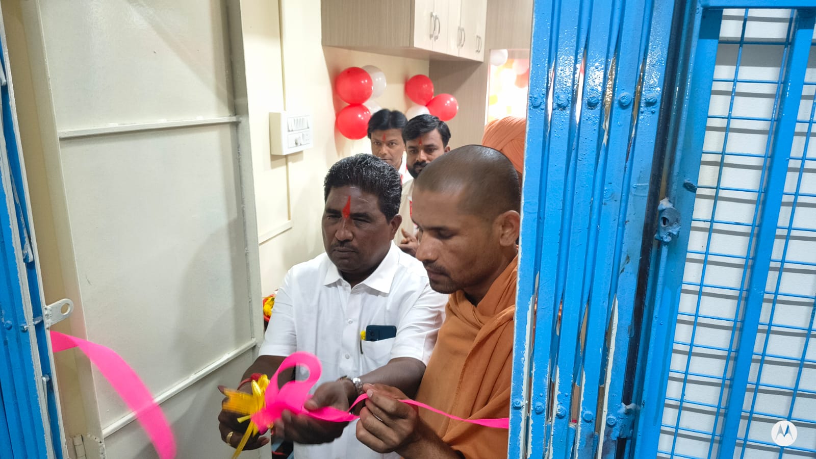 Dr. Shri. Manohar Shivappa Modi
